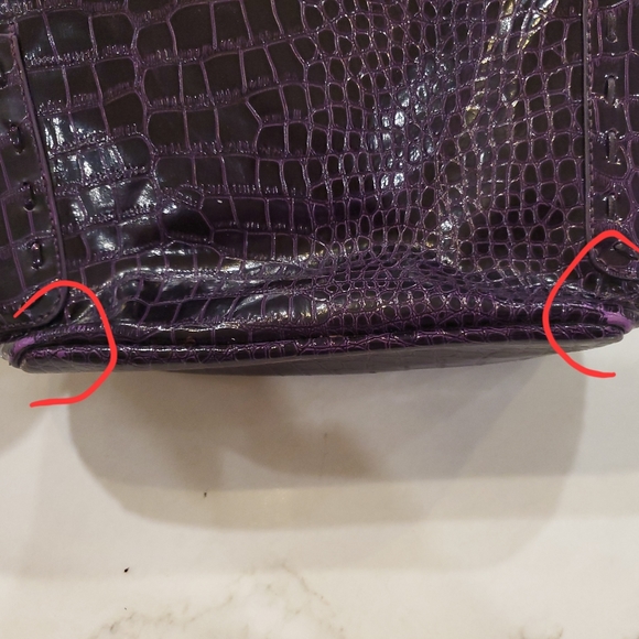 EUC David Jones vegan patent leather (vinyl) handbag in purple - Picture 16 of 16